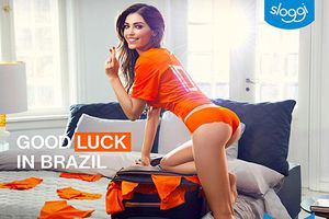 Yolanthe Cabau, 'el amuleto de la Orange'