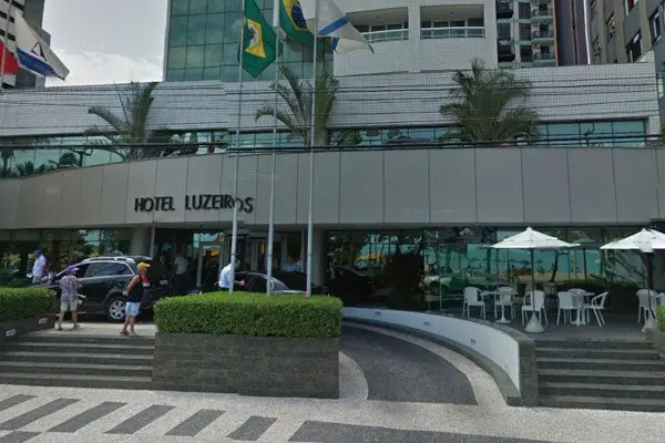 España, escándalo ahora en Fortaleza