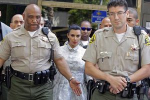 Kris Humpries deja plantada a Kim Kardashian en el juzgado