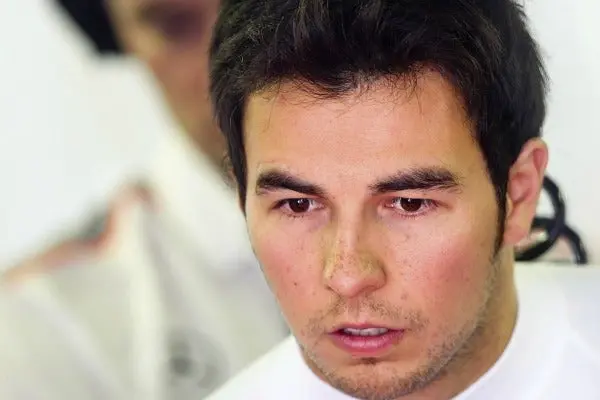 'Gran carrera con resultado decepcionante': Checo