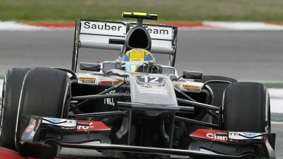 Guti supera a Checo en la P3 del GP de España