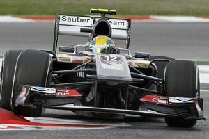 Guti supera a Checo en la P3 del GP de España