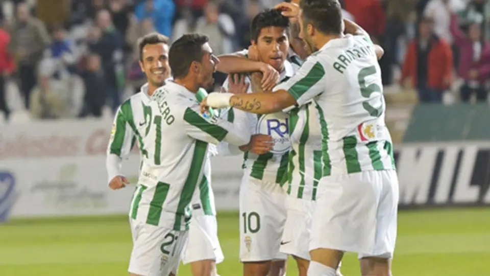 Ulises Dávila anota triplete en victoria del Córdoba