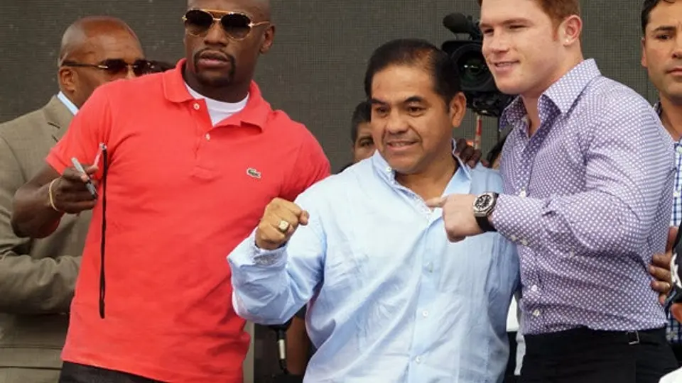 'Canelo es un joven rockstar en México': Mayweather