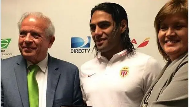 Radamel Falcao recibe las llaves de Miami