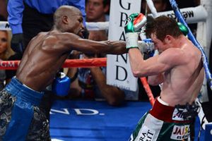 Mayweather, elegido mejor boxeador del mes por la AMB
