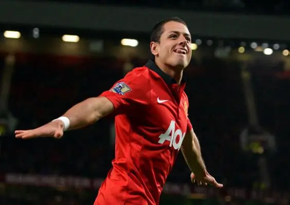 Javier 'Chicharito' Hernández en un partido con Manchester United | ESPECIAL
