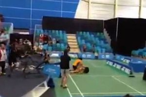 Jugadores tailandeses de bádminton protagonizan pelea