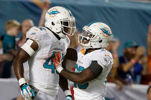 Miami retorna a la victoria a costa de Cargadores