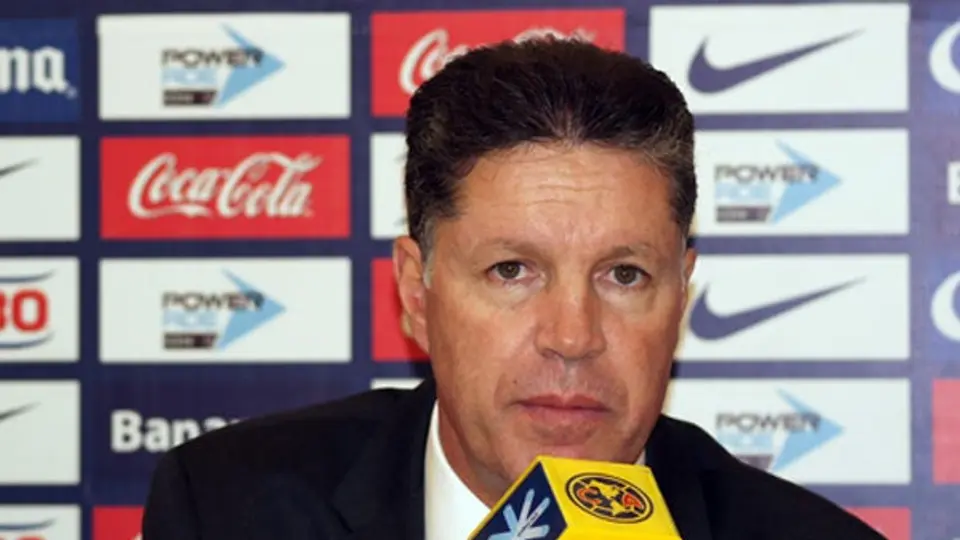 Peláez se disculpa por Benítez