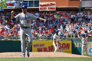 Beckett lanza juego sin hit ni carrera en victoria de Dodgers