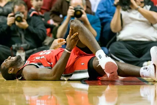Greg Oden firma con el Heat