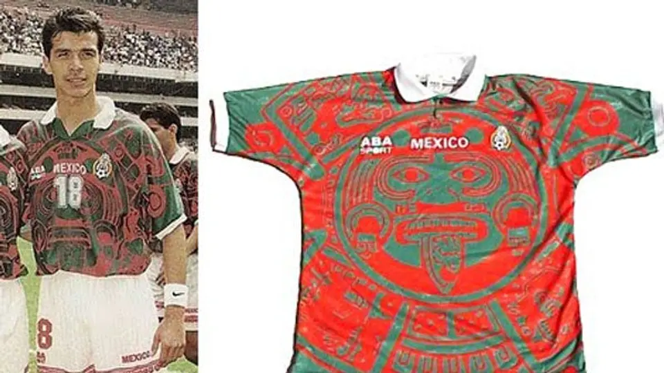 Playera del Tri en 1997-98, entre las más feas del mundo