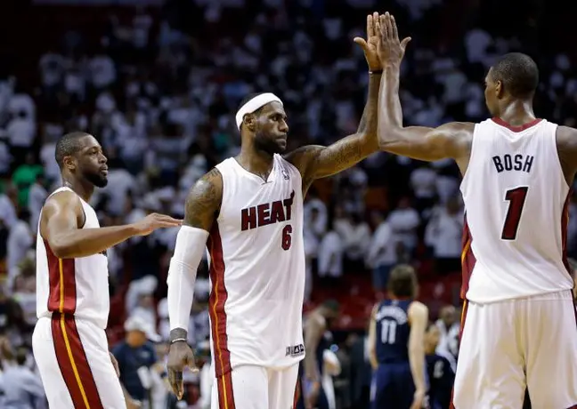 Heat sufre pero aumenta su ventaja contra Bobcats