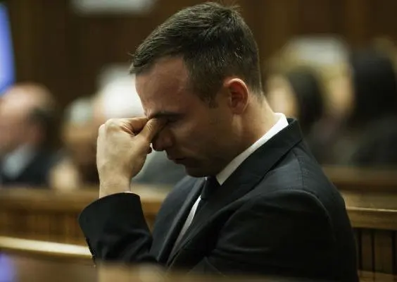 Juicio de Pistorius se pospone hasta el 5 de mayo