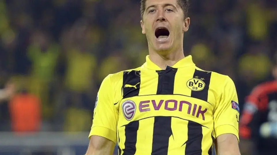 Bayern desmiente fichaje de Lewandowski