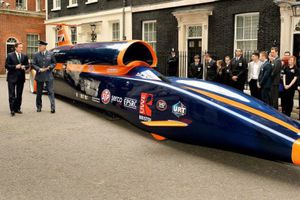 Bloodhound, el coche de los 1600 km/h