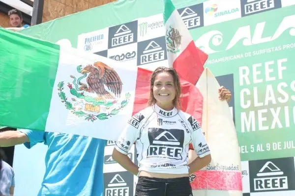 "El surf te cambia la vida": Asaya Brusa