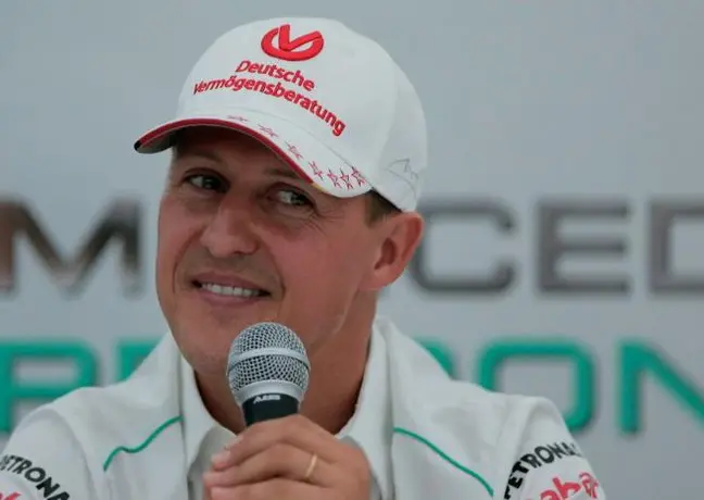 Schumacher padece neumonía