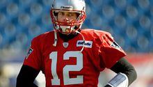Tom Brady regresa a los entrenamientos de Patriotas