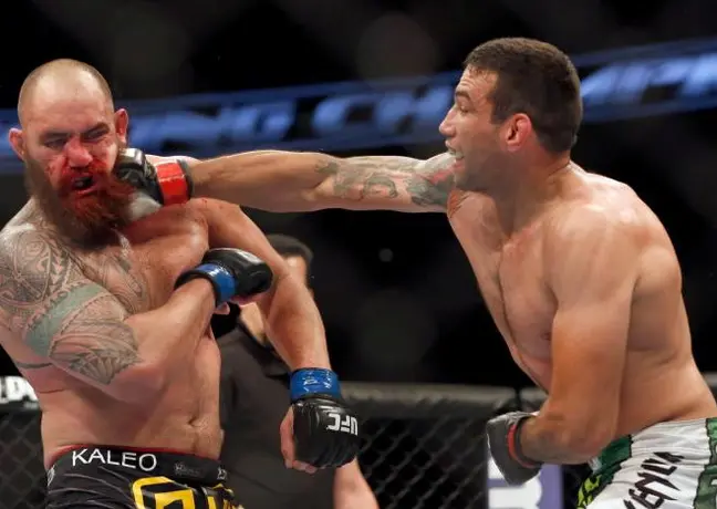 Werdum vence a Browne y enfrentará a Caín en México