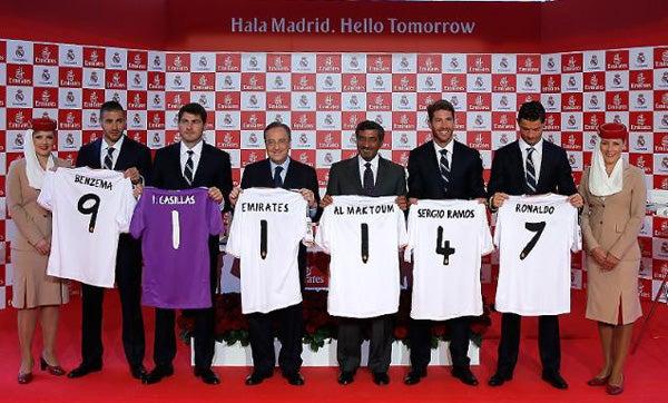 Los jugadores presumieron sus nuevas playeras | CORTESÍA REAL MADRID