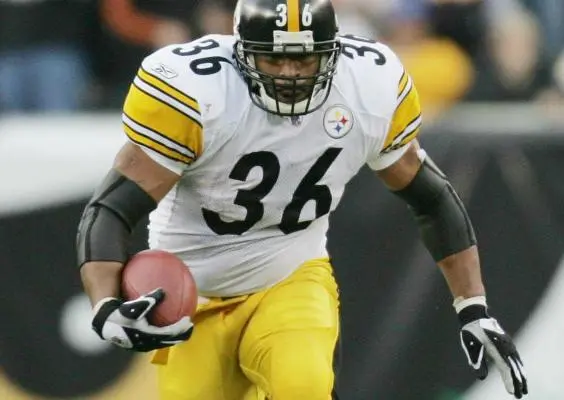 17 leyendas de la NFL buscan ser inmortales en Canton