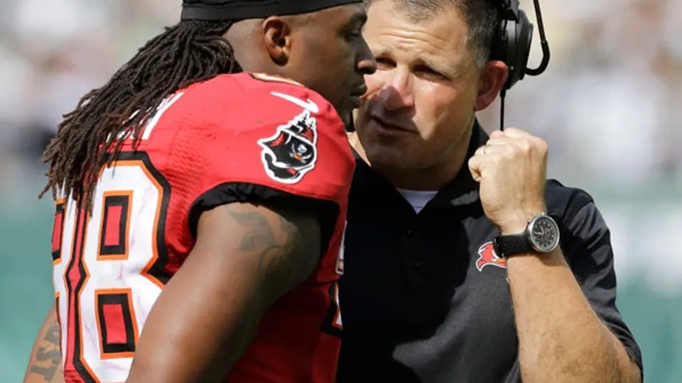 Dashon Goldson suspendido por golpe casco a casco