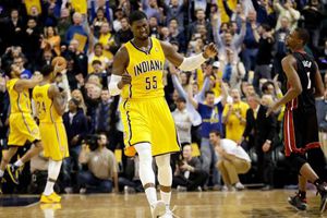 Pacers remonta y derrota al Heat de Miami