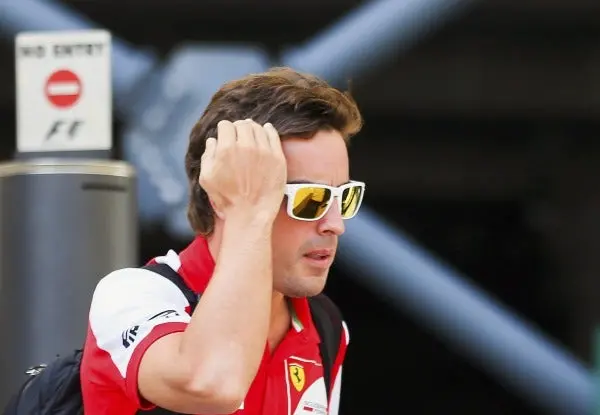 Fernando Alonso baja la tensión con Luca di Montezemolo