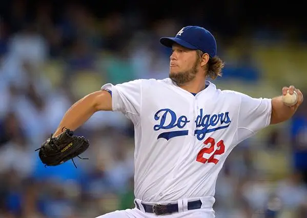 Kershaw firma por 215 mdd y siete años con Dodgers