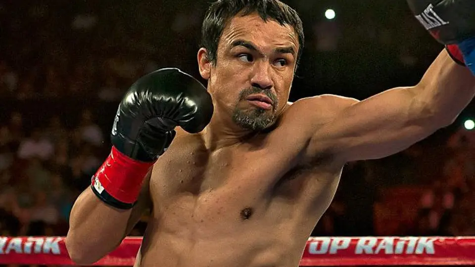 Márquez aún no decide sobre quinta pelea contra Pacquiao