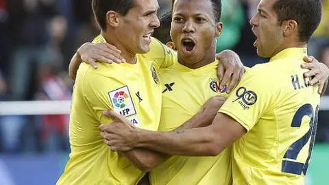 Villarreal asalta el segundo puesto y acaricia el ascenso
