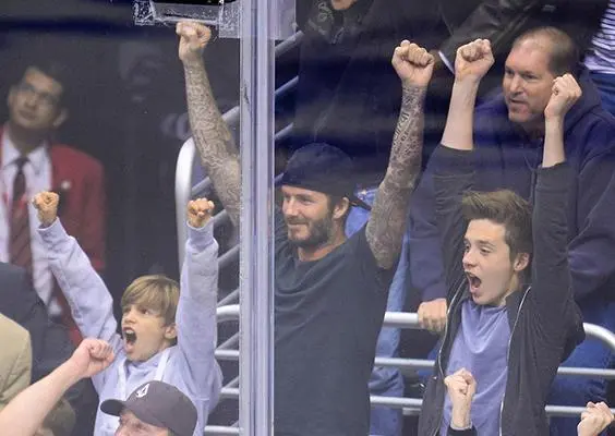Hockey sobre hielo, pasión de los Beckham