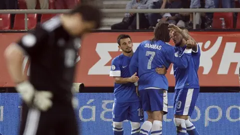 Grecia se mantiene en la pelea por el pase al Mundial