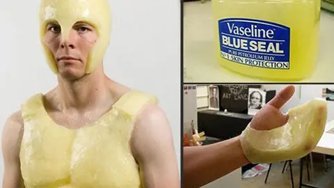Coreano crea armaduras hechas con vaselina