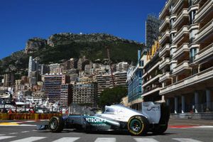 Ferrari y Red Bull protestan por entrenamientos de Mercedes