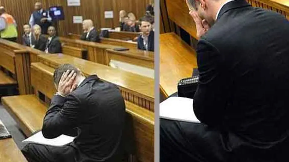 Oscar Pistorius rompe en llanto durante su juicio
