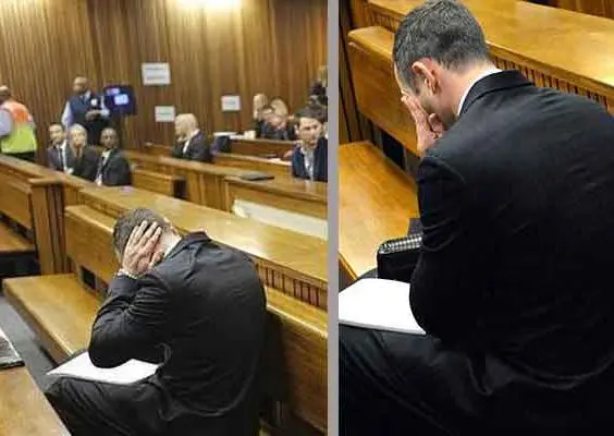 Oscar Pistorius rompe en llanto durante su juicio