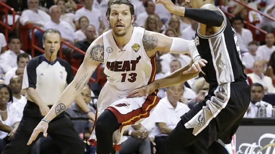 Heat obliga al séptimo ante los Spurs