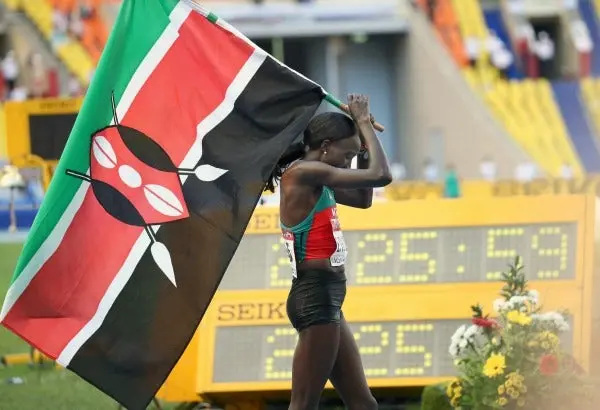 Edna Kiplagat conquista primer oro en Mundial de Atletismo