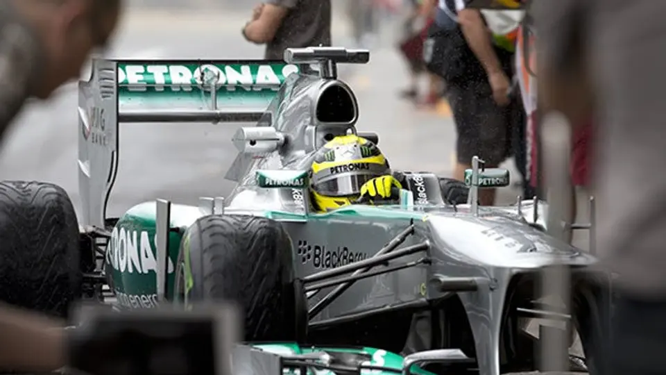 Nico Rosberg registra el mejor tiempo en la P2 del GP de Brasil