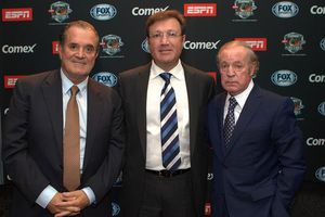 José Ramón y Orvañanos encabezan show mundialista