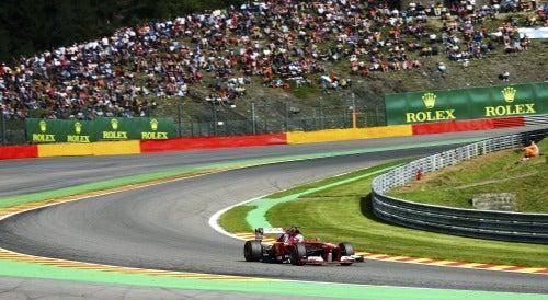 Fernando Alonso, durante las prácticas libres de Bélgica | EFE