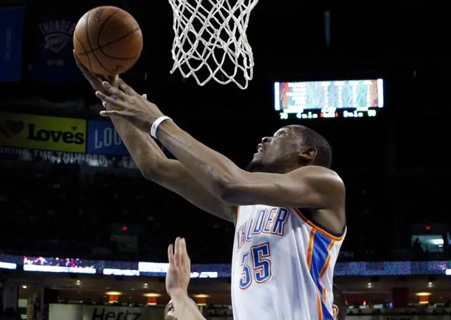 Durant guia triunfo del Thunder sobre el Jazz
