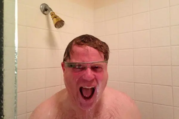 Hackeo en Google Glass revela actividad del usuario