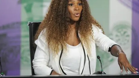 Serena Williams pide disculpas a Maria Sharapova