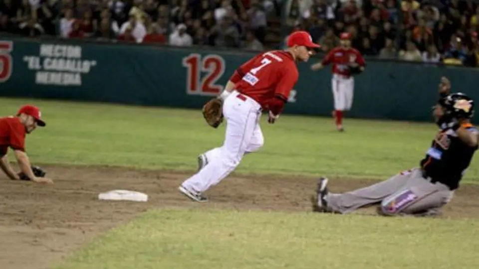 Navojoa empata la serie ante Naranjeros
