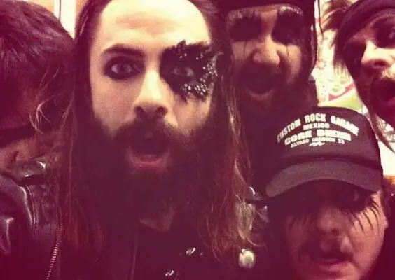 Moderatto presenta al Tri canción para el Mundial
