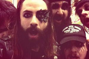 Moderatto presenta al Tri canción para el Mundial